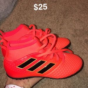 Youth indoor soccer turf shoes